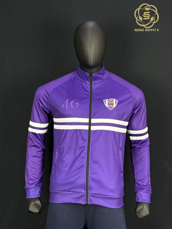 Factory-Crafted Training Jackets for a U.S. Soccer Club — Built for Performance
Our latest delivery >> custom training jackets designed for a U.S.-based soccer club, built for comfort, movement, and modern team style.

Each piece is crafted from high-performance fabric with precision stitching and athletic tailoring perfect for training sessions, travel, and team representation.

At Squad Supply’s, we specialize in factory-direct custom apparel, helping clubs, coaches, and distributors across the USA create merchandise that combines professional quality with quick turnaround.

Highlights:

American sizes and fits

7-day sample development

14-day production turnaround

Delivery anywhere in the USA

Ready to create something unique for your team this season?
Let’s collaborate and bring your next design to life.
#SoccerApparel #Sportswear #CustomTeamwear #SportsMerchandise #ApparelBrand #SportswearFactory #Activewear #SportsFashion #SoccerUSA #USATeams #TexasSoccer #TeamTrainingGear #CustomTracksuit #CustomJacket #TeamGear #MadeForTeams #FanGear #PerformanceWear #SportsClothing #SportswearBrand #CustomSportswear #ClubMerch #BehindTheScenes